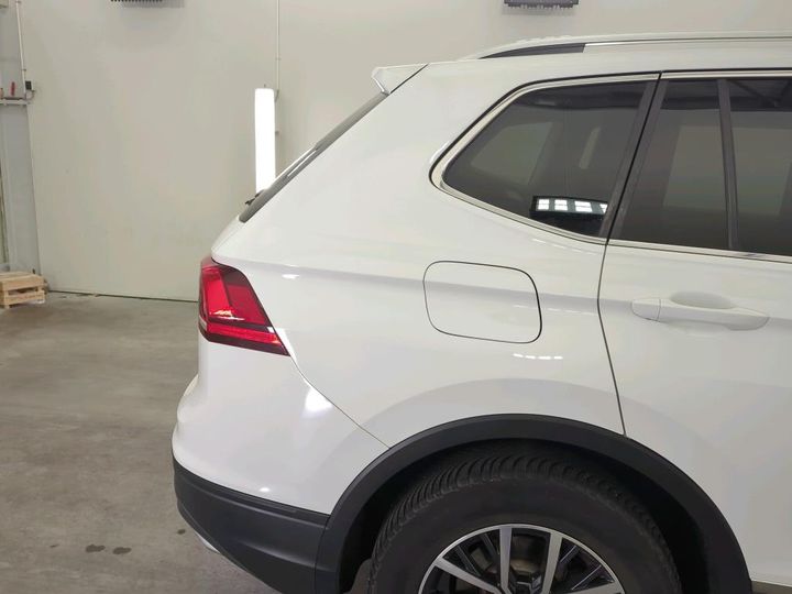 Photo 28 VIN: WVGZZZ5NZKM060296 - VW TIGUAN 