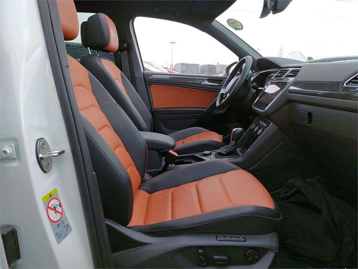 Photo 9 VIN: WVGZZZ5NZKM106590 - VOLKSWAGEN TIGUAN ALLSPACE 