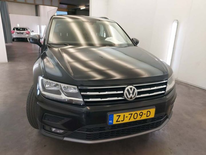 Photo 5 VIN: WVGZZZ5NZKM136752 - VOLKSWAGEN TIGUAN 