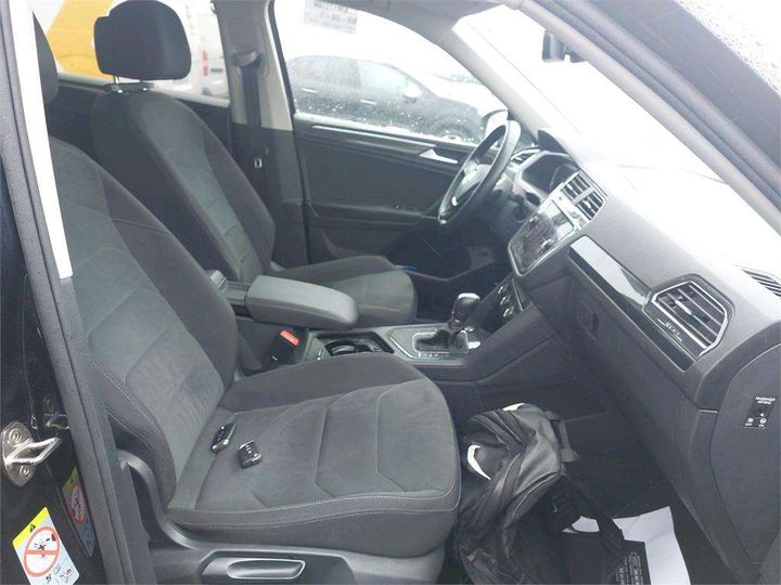 Photo 9 VIN: WVGZZZ5NZKM172706 - VOLKSWAGEN TIGUAN ALLSPACE 