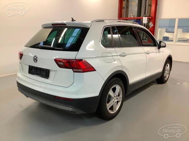 Photo 4 VIN: WVGZZZ5NZKW308117 - VOLKSWAGEN TIGUAN ESTATE 