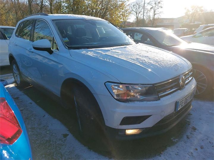 Photo 9 VIN: WVGZZZ5NZKW311030 - VOLKSWAGEN TIGUAN 