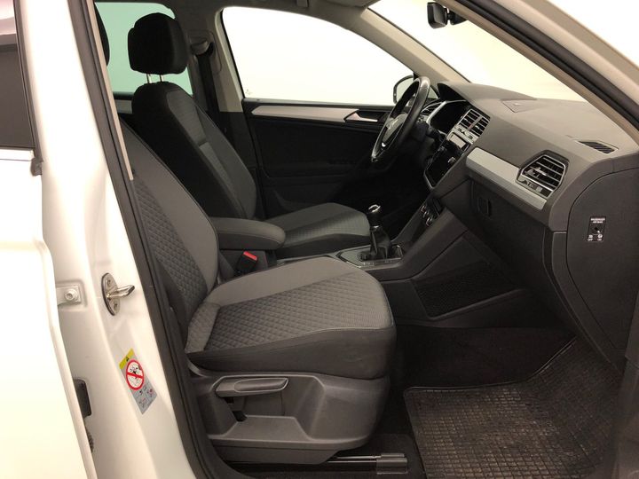 Photo 6 VIN: WVGZZZ5NZKW312091 - VOLKSWAGEN TIGUAN 2.0 TDI SCR 