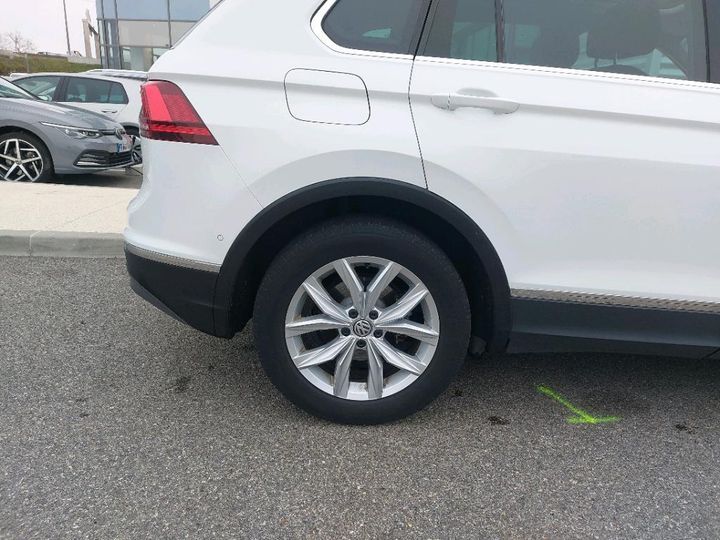 Photo 17 VIN: WVGZZZ5NZKW312986 - VOLKSWAGEN TIGUAN 