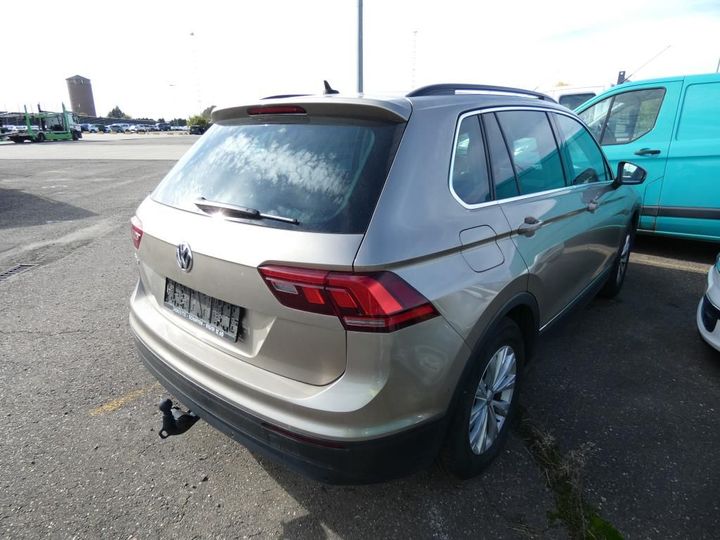 Photo 2 VIN: WVGZZZ5NZKW315030 - VOLKSWAGEN TIGUAN 