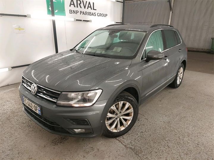 Photo 1 VIN: WVGZZZ5NZKW318349 - VOLKSWAGEN TIGUAN 