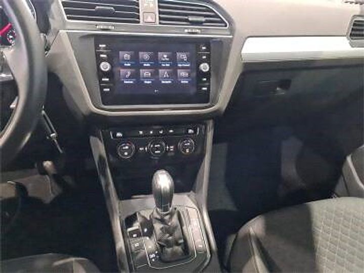 Photo 12 VIN: WVGZZZ5NZKW321846 - VOLKSWAGEN TIGUAN 