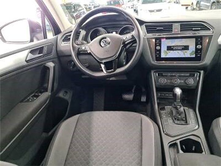 Photo 8 VIN: WVGZZZ5NZKW321846 - VOLKSWAGEN TIGUAN 