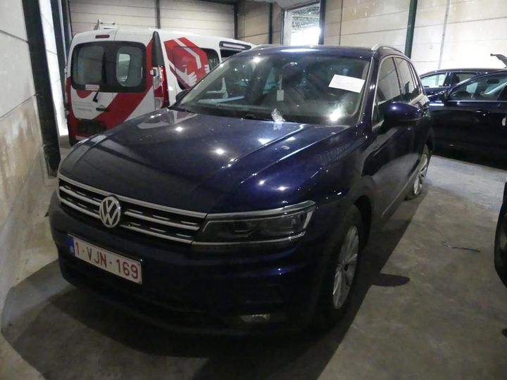 Photo 1 VIN: WVGZZZ5NZKW322635 - VOLKSWAGEN TIGUAN 