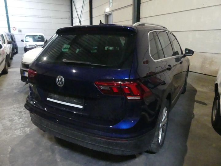 Photo 9 VIN: WVGZZZ5NZKW322635 - VOLKSWAGEN TIGUAN 