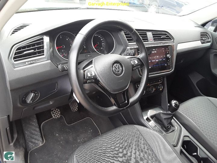 Photo 8 VIN: WVGZZZ5NZKW322705 - VOLKSWAGEN TIGUAN 