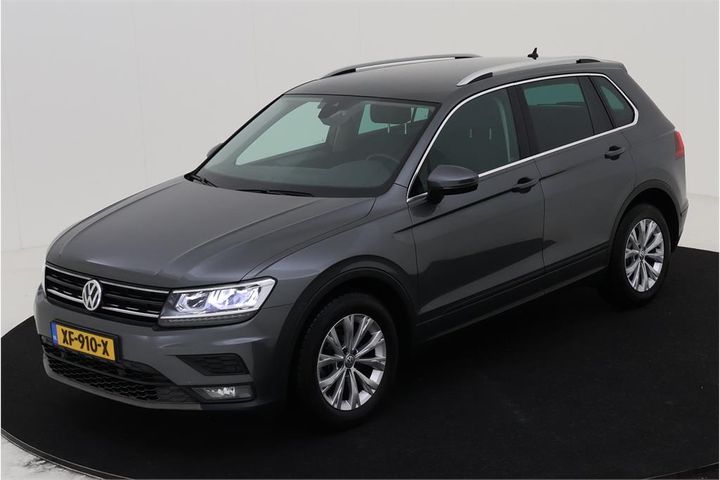 Photo 1 VIN: WVGZZZ5NZKW323225 - VOLKSWAGEN TIGUAN 