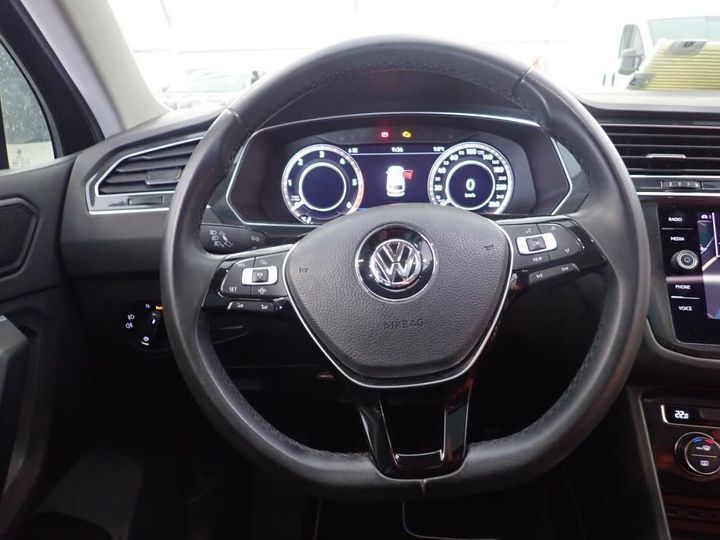 Photo 12 VIN: WVGZZZ5NZKW323874 - VOLKSWAGEN TIGUAN 