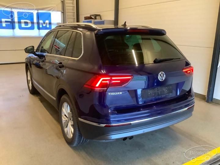 Photo 21 VIN: WVGZZZ5NZKW324691 - VOLKSWAGEN TIGUAN ESTATE 