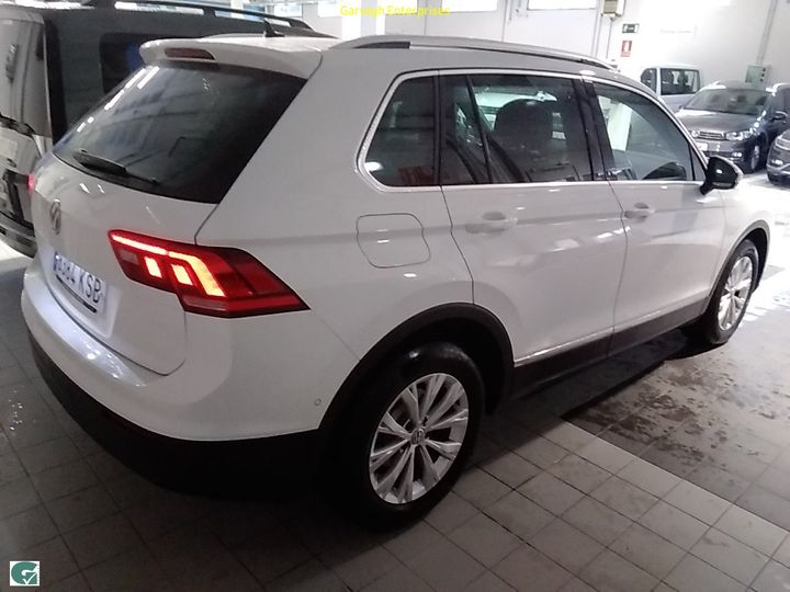 Photo 21 VIN: WVGZZZ5NZKW325155 - VOLKSWAGEN TIGUAN 