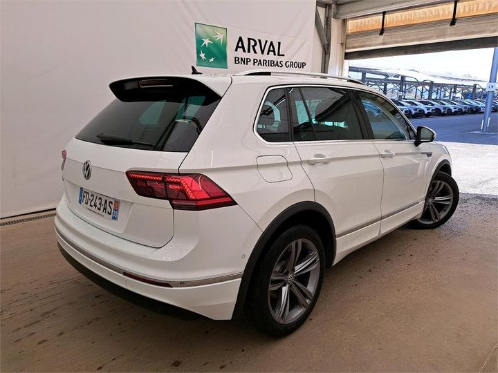 Photo 3 VIN: WVGZZZ5NZKW327831 - VOLKSWAGEN TIGUAN 