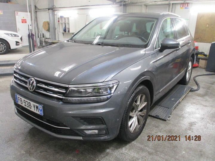 Photo 1 VIN: WVGZZZ5NZKW328481 - VOLKSWAGEN TIGUAN 