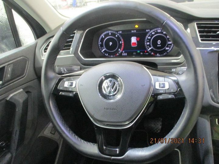 Photo 9 VIN: WVGZZZ5NZKW328481 - VOLKSWAGEN TIGUAN 