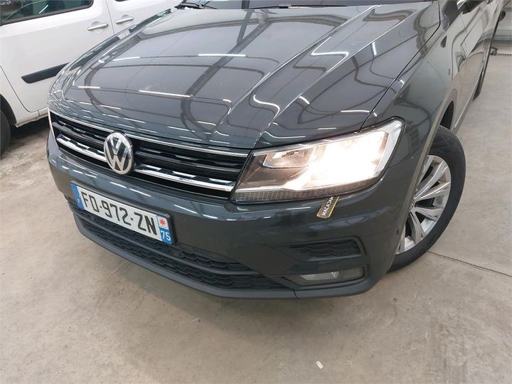 Photo 6 VIN: WVGZZZ5NZKW328584 - VOLKSWAGEN TIGUAN 