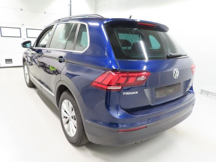 Photo 2 VIN: WVGZZZ5NZKW329857 - VOLKSWAGEN TIGUAN 