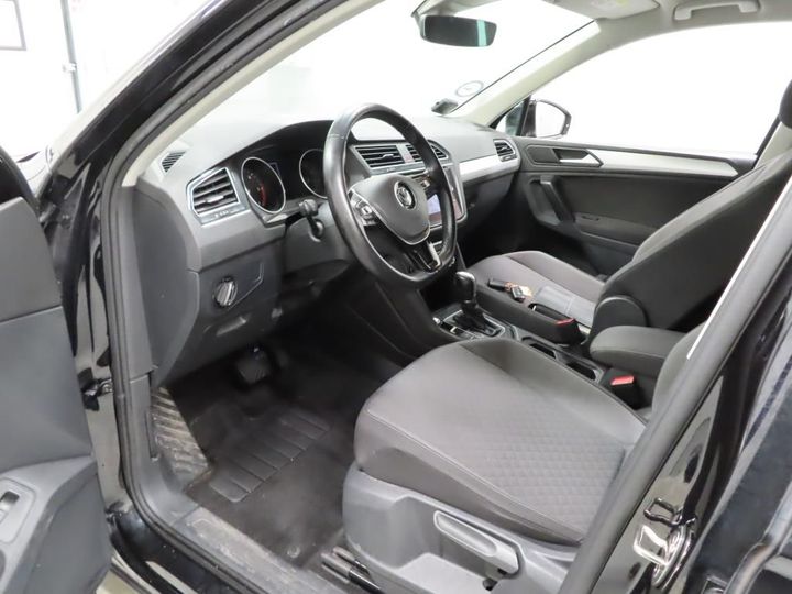 Photo 7 VIN: WVGZZZ5NZKW330359 - VOLKSWAGEN TIGUAN 