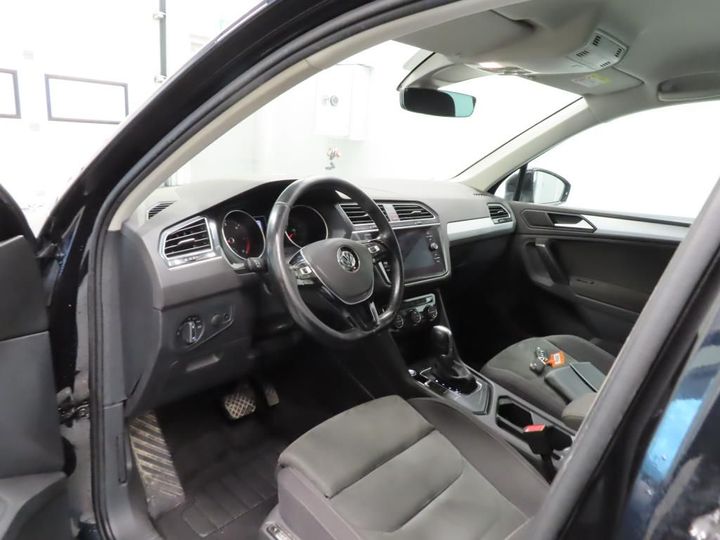 Photo 11 VIN: WVGZZZ5NZKW331091 - VOLKSWAGEN TIGUAN 