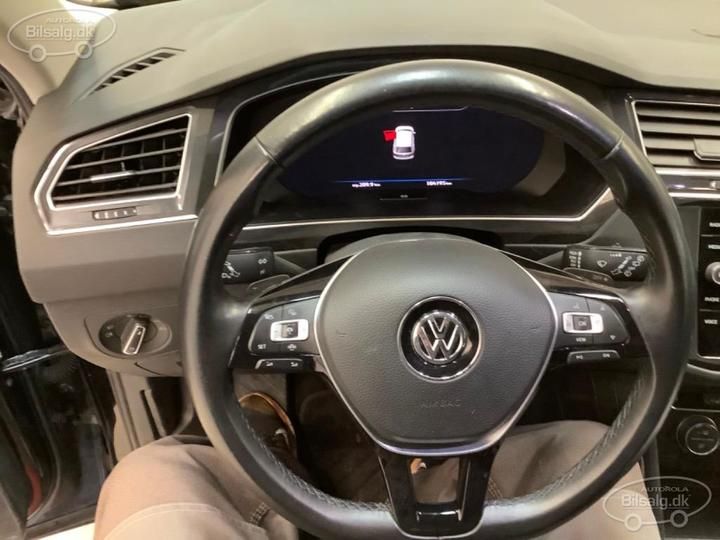 Photo 7 VIN: WVGZZZ5NZKW331340 - VOLKSWAGEN TIGUAN SUV 