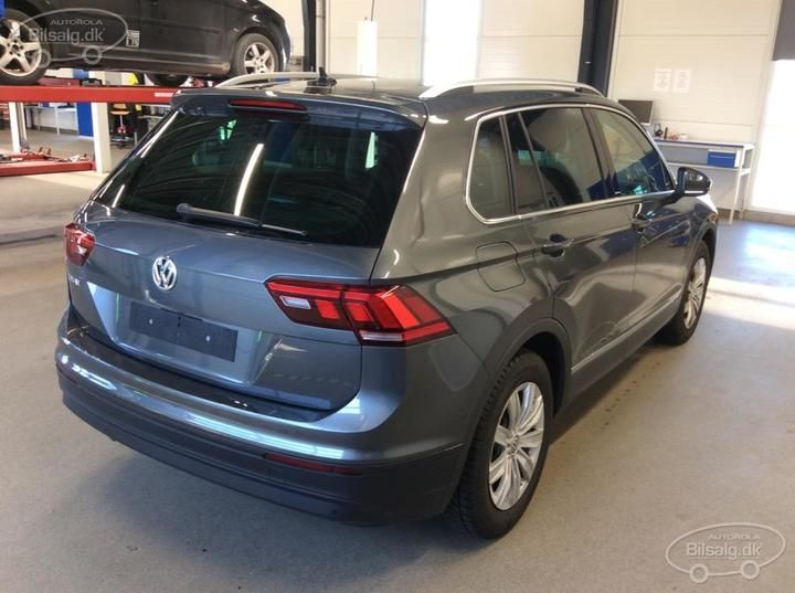 Photo 18 VIN: WVGZZZ5NZKW338656 - VOLKSWAGEN TIGUAN SUV 