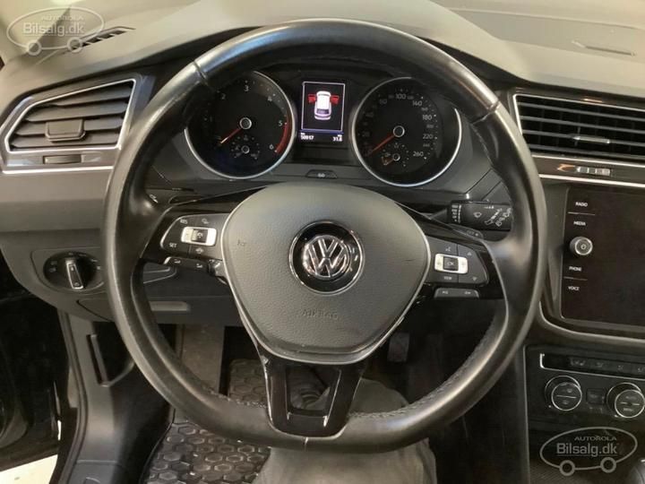 Photo 12 VIN: WVGZZZ5NZKW339232 - VOLKSWAGEN TIGUAN ESTATE 