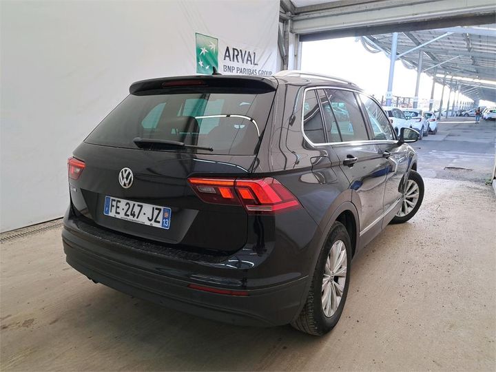 Photo 2 VIN: WVGZZZ5NZKW339373 - VOLKSWAGEN TIGUAN 