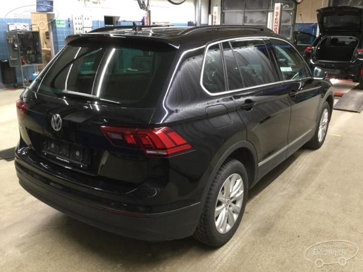 Photo 16 VIN: WVGZZZ5NZKW339701 - VOLKSWAGEN TIGUAN VAN 