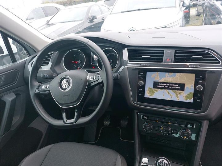 Photo 5 VIN: WVGZZZ5NZKW340590 - VOLKSWAGEN TIGUAN 