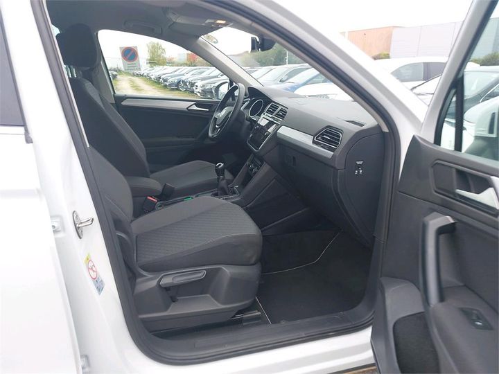 Photo 6 VIN: WVGZZZ5NZKW340590 - VOLKSWAGEN TIGUAN 