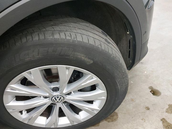 Photo 26 VIN: WVGZZZ5NZKW341105 - VW TIGUAN 