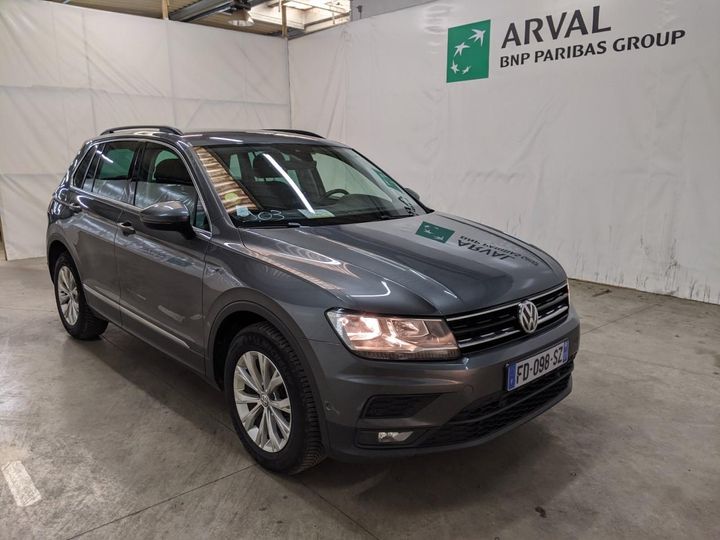 Photo 4 VIN: WVGZZZ5NZKW342898 - VOLKSWAGEN TIGUAN 