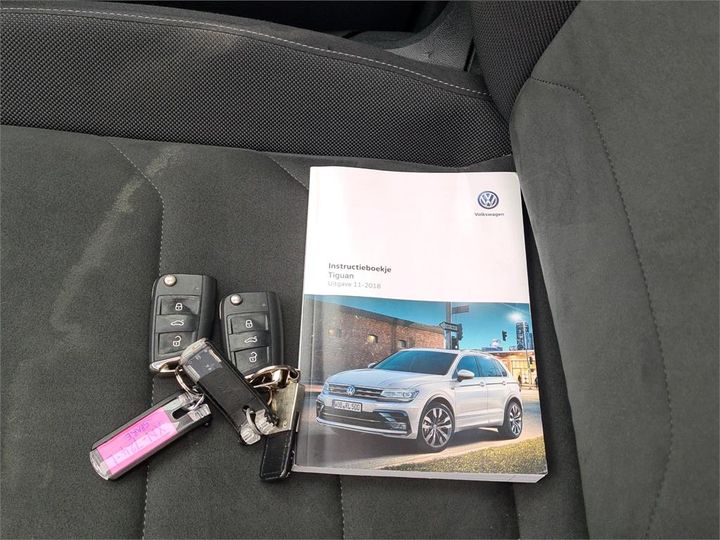 Photo 17 VIN: WVGZZZ5NZKW343102 - VOLKSWAGEN TIGUAN 