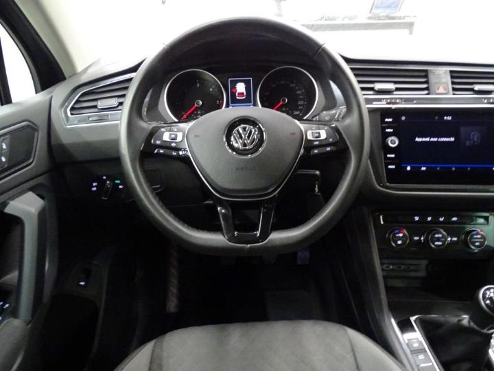 Photo 12 VIN: WVGZZZ5NZKW343975 - VOLKSWAGEN TIGUAN 