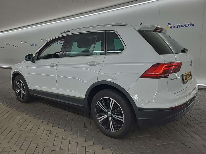 Photo 3 VIN: WVGZZZ5NZKW348753 - VW TIGUAN 