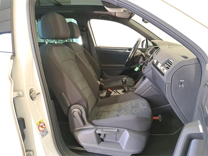 Photo 3 VIN: WVGZZZ5NZKW349934 - VOLKSWAGEN TIGUAN 