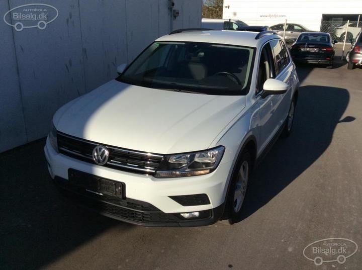 Photo 1 VIN: WVGZZZ5NZKW351181 - VOLKSWAGEN TIGUAN SUV 