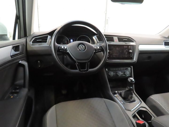 Photo 3 VIN: WVGZZZ5NZKW351204 - VOLKSWAGEN TIGUAN 