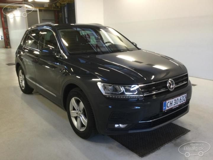 Photo 11 VIN: WVGZZZ5NZKW351768 - VOLKSWAGEN TIGUAN 