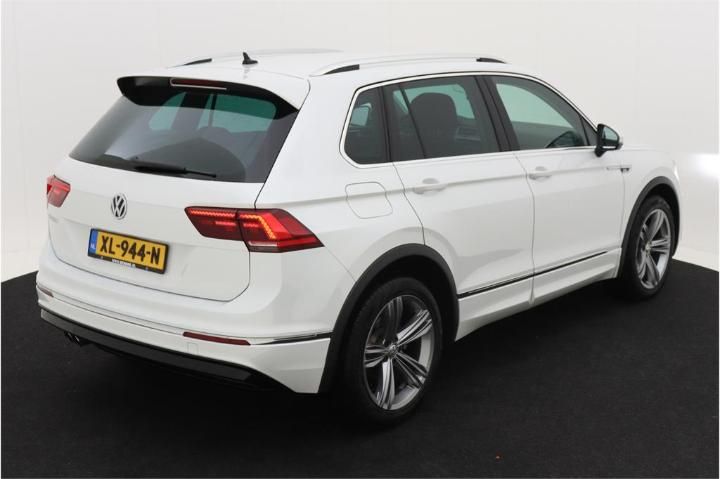 Photo 3 VIN: WVGZZZ5NZKW353153 - VOLKSWAGEN TIGUAN 