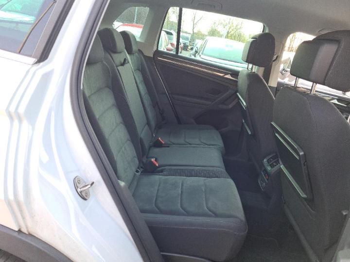 Photo 8 VIN: WVGZZZ5NZKW353153 - VOLKSWAGEN TIGUAN 