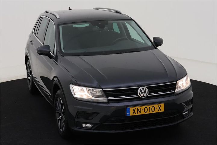 Photo 2 VIN: WVGZZZ5NZKW353713 - VOLKSWAGEN TIGUAN 