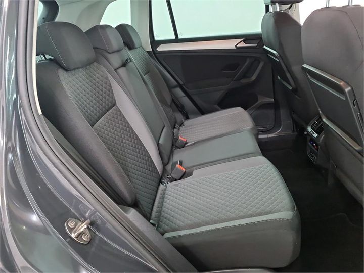 Photo 8 VIN: WVGZZZ5NZKW353713 - VOLKSWAGEN TIGUAN 