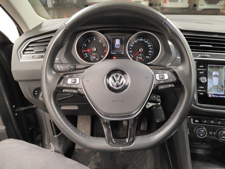 Photo 28 VIN: WVGZZZ5NZKW353833 - VW TIGUAN '16 