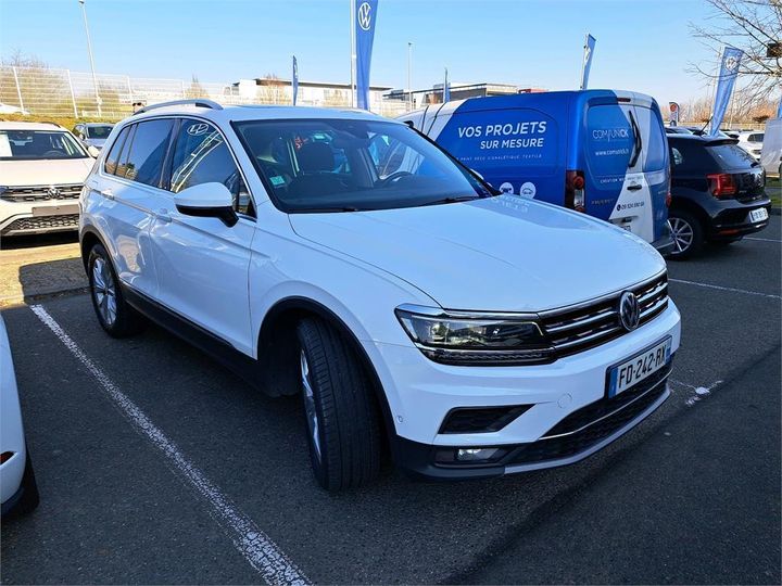 Photo 23 VIN: WVGZZZ5NZKW353952 - VOLKSWAGEN TIGUAN 