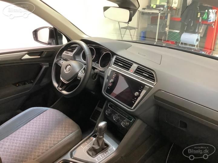 Photo 3 VIN: WVGZZZ5NZKW354970 - VOLKSWAGEN TIGUAN SUV 