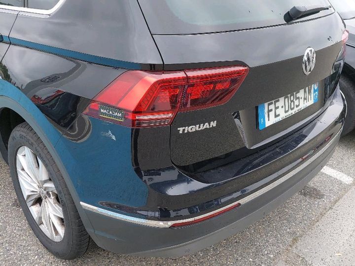 Photo 17 VIN: WVGZZZ5NZKW355213 - VOLKSWAGEN TIGUAN 